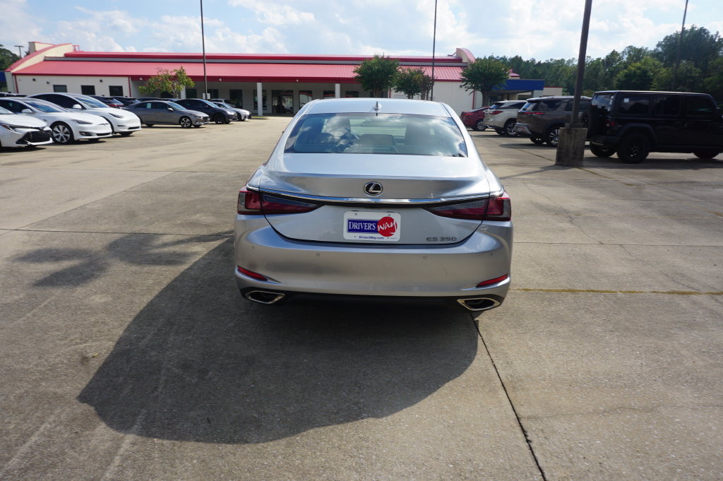 Used 2024 Lexus ES 350 w/ Premium Package FWD image 23