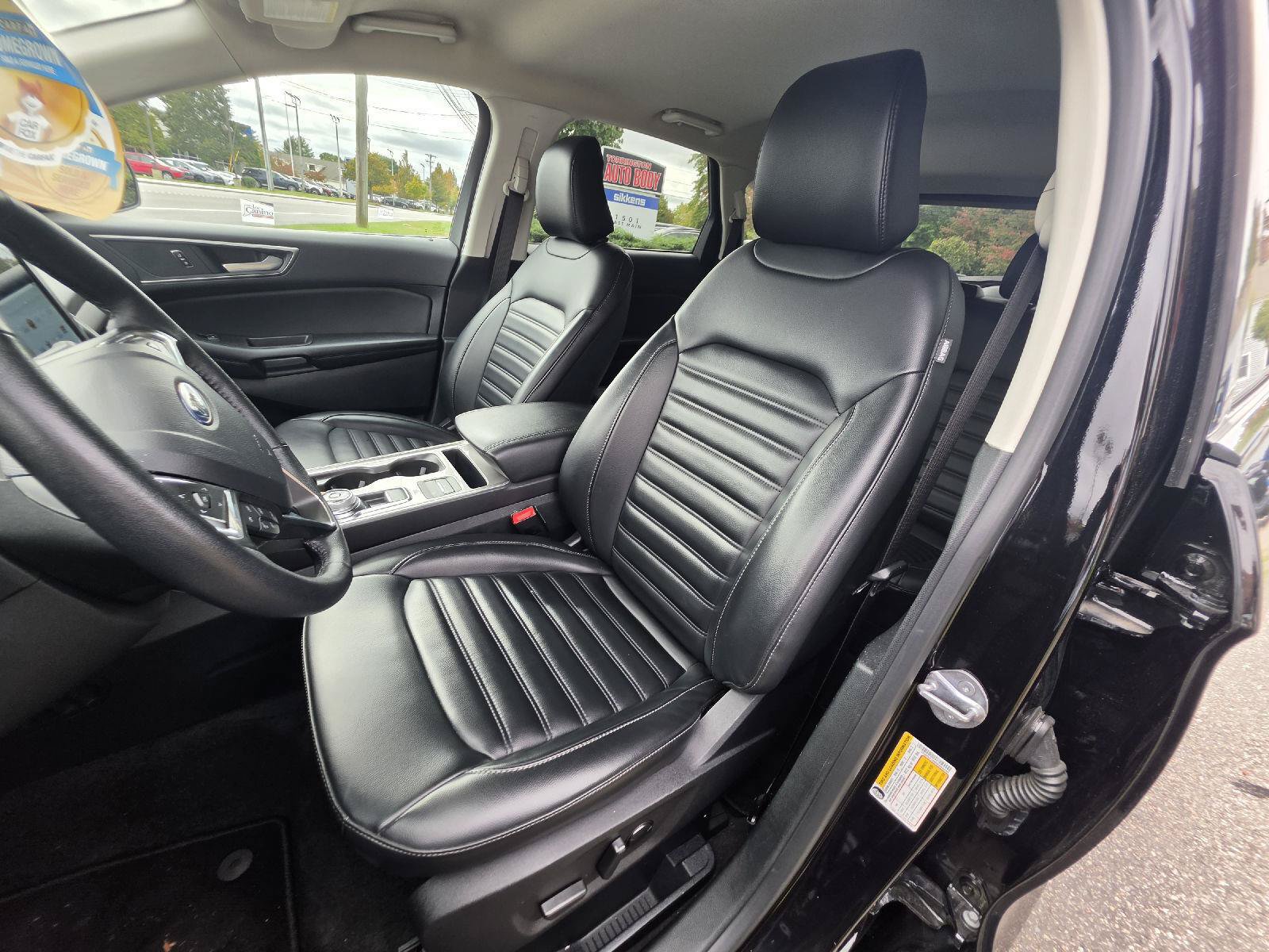 Used 2024 Ford Edge SEL AWD/4WD image 13