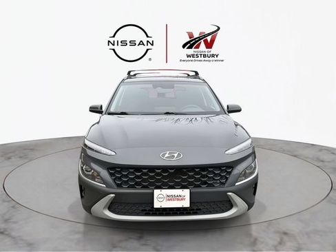 Used 2023 Hyundai Kona SEL AWD/4WD image 9