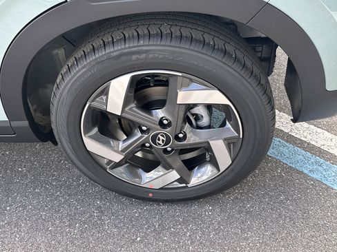 New 2026 Hyundai Venue SEL image 5