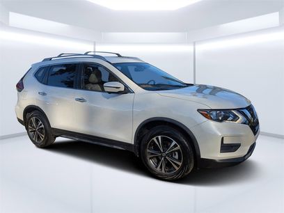 Used 2020 Nissan Rogue SV w/ Premium Package