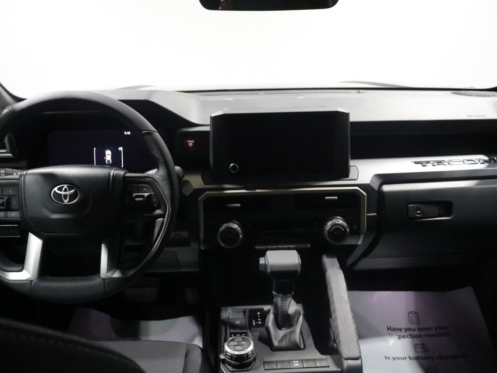 Used 2026 Toyota Tacoma TRD Off-Road AWD/4WD image 17