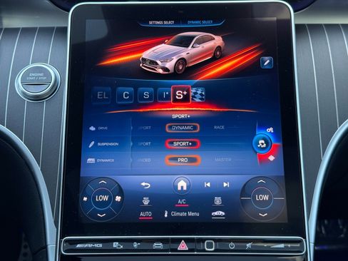 Used 2024 Mercedes-Benz C 36 AMG S image 38