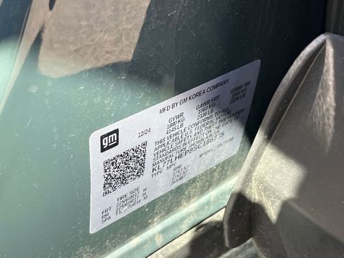 Used 2025 Chevrolet Trax LT image 29