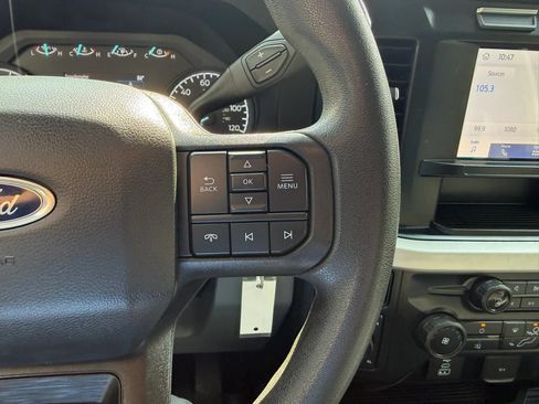 Used 2023 Ford F250 XLT w/ FX4 Off-Road Package AWD/4WD image 23
