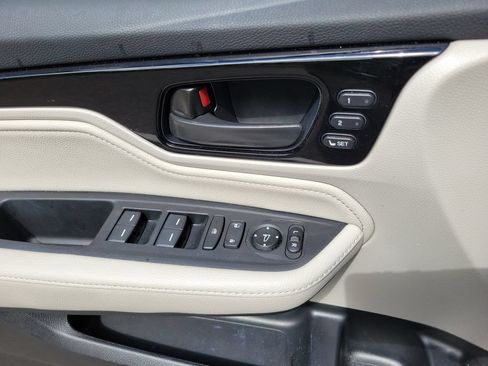 Used 2025 Honda Odyssey Touring image 30