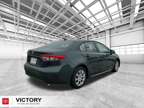 Certified 2025 Toyota Corolla LE image 3