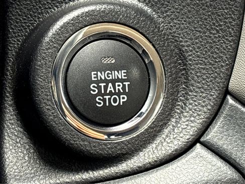 Used 2021 Subaru Outback Onyx Edition XT image 8