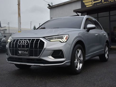 Used 2020 Audi Q3 2.0T Premium Plus w/ Premium Plus Package image 5