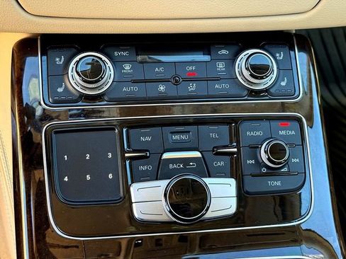 Used 2015 Audi A8 L 4.0T image 19