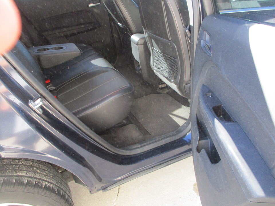 Used 2016 Chevrolet Equinox LTZ w/ Enhanced Convenience Package AWD/4WD image 24
