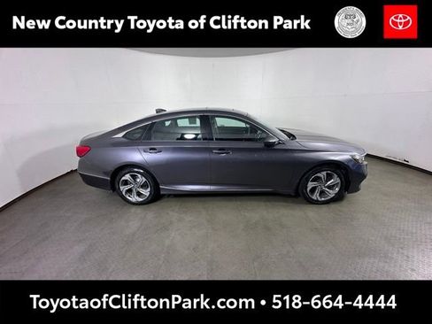 Used 2019 Honda Accord EX image 2