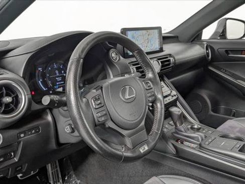 Used 2022 Lexus IS 500 image 26