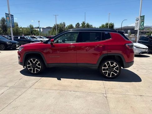 Used 2017 Jeep Compass Limited AWD/4WD image 8