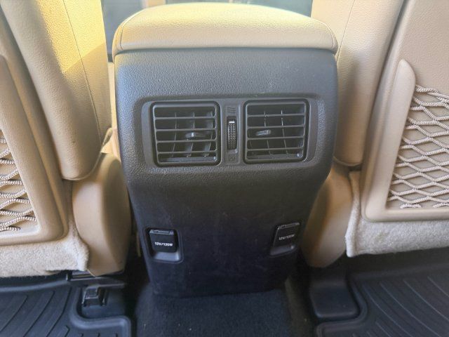 Used 2015 Toyota 4Runner Limited AWD/4WD image 28