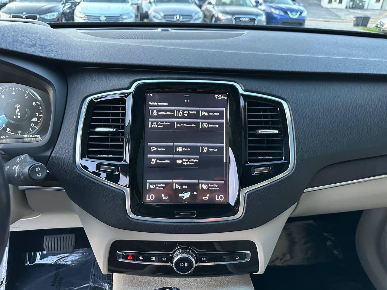 Used 2016 Volvo XC90 T6 Momentum w/ Protection Package Plus AWD/4WD image 47