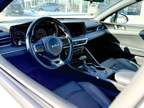 Used 2022 Kia K5 GT-Line image 9