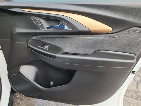 Certified 2022 Chevrolet TrailBlazer ACTIV image 17