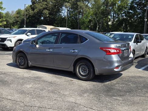 Used 2019 Nissan Sentra S FWD image 5