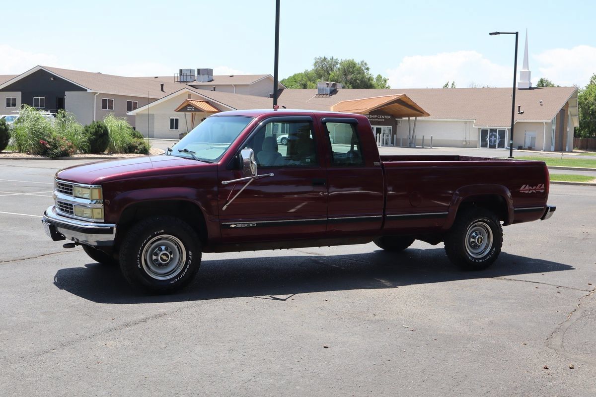 Used 1995 Chevrolet Silverado 2500 4x4 Extended Cab image 10