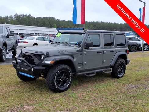 Used 2020 Jeep Wrangler Unlimited Sport AWD/4WD image 7