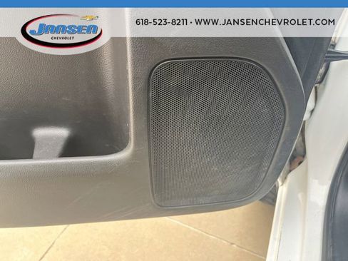 Used 2016 Chevrolet Silverado 2500 LT w/ LT Convenience Package image 23