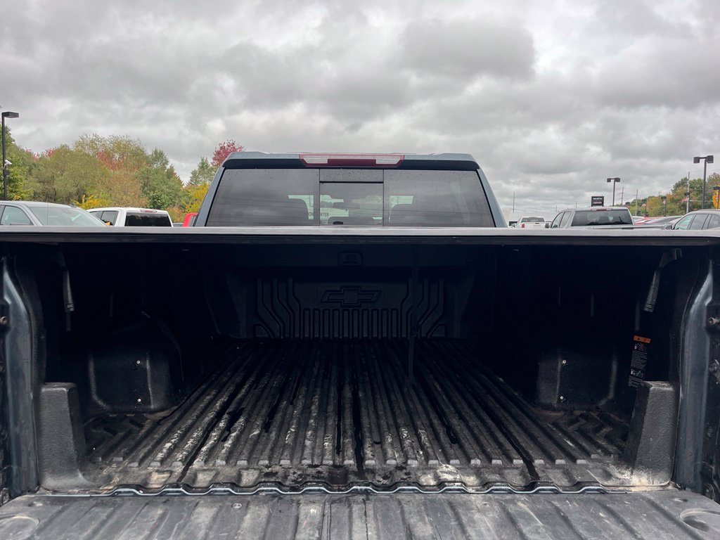 Used 2021 Chevrolet Silverado 1500 RST w/ Convenience Package II AWD/4WD image 13