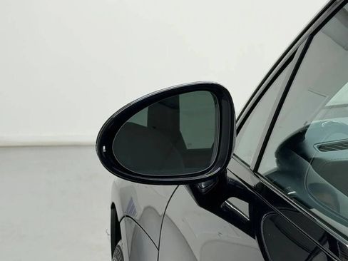 Used 2022 Porsche Macan S AWD/4WD image 43