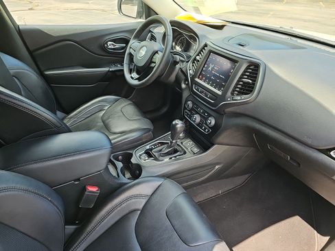 Used 2023 Jeep Cherokee Altitude Lux AWD/4WD image 10