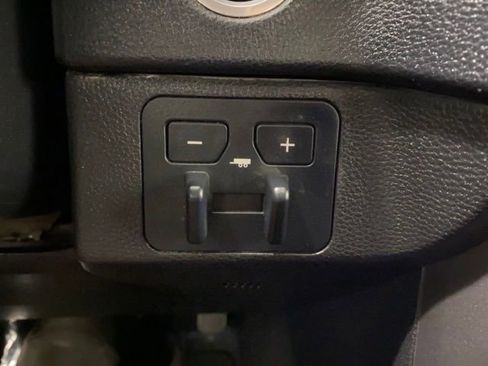 Used 2023 Toyota Tundra SR5 w/ SR5 Convenience Package image 27