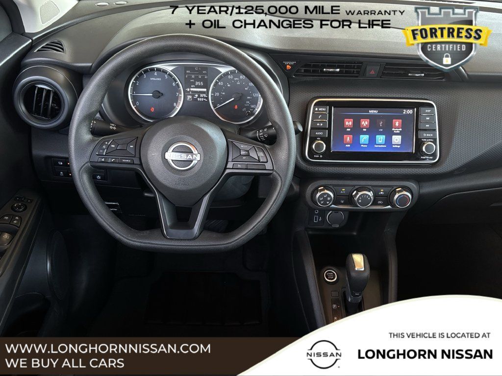 Used 2025 Nissan Kicks Play S FWD image 10