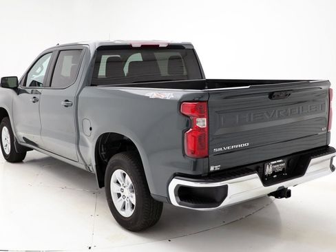 Used 2025 Chevrolet Silverado 1500 LT image 7