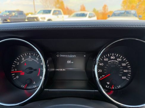 Used 2015 Ford Mustang GT Premium w/ Equipment Group 401A image 20