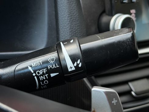 Used 2018 Honda Accord Sport image 36