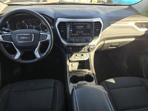 Used 2023 GMC Acadia SLE w/ Driver Convenience Package image 15