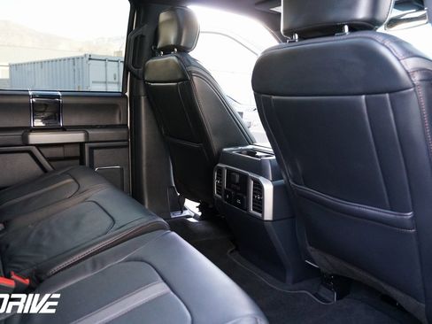 Used 2022 Ford F350 Platinum image 47