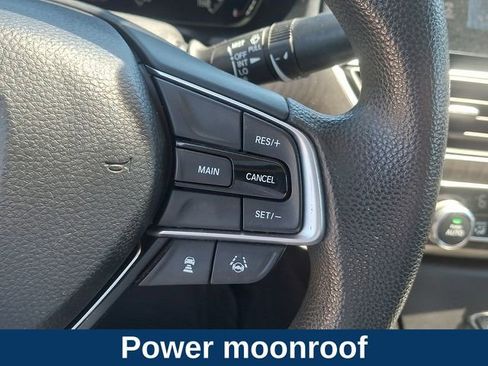 Used 2018 Honda Accord EX image 8