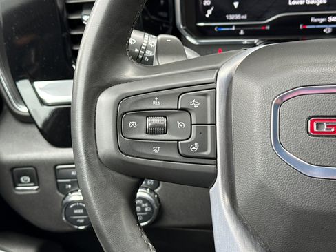 Used 2025 GMC Sierra 1500 Elevation w/ Preferred Package AWD/4WD image 30