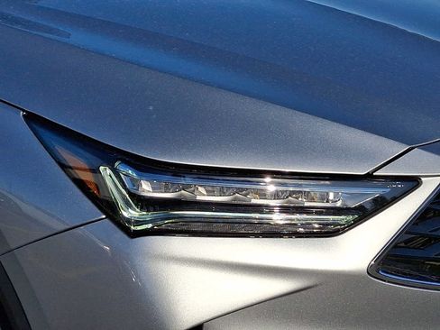 Used 2026 Acura MDX SH-AWD w/ Technology Package image 9