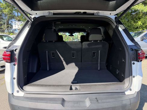 Certified 2023 Chevrolet Traverse LT AWD/4WD image 7