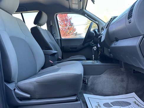 Used 2012 Nissan Xterra S w/ Value Package image 30