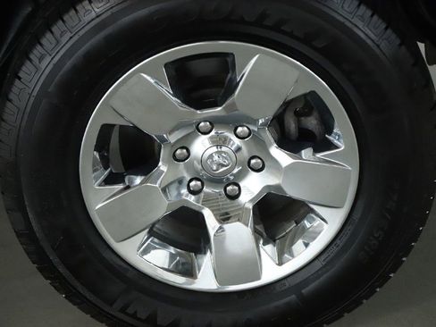 Used 2025 RAM 1500 Big Horn AWD/4WD image 39