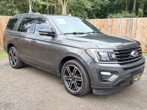 Used 2019 Ford Expedition Limited w/ Equipment Group 303A image 17