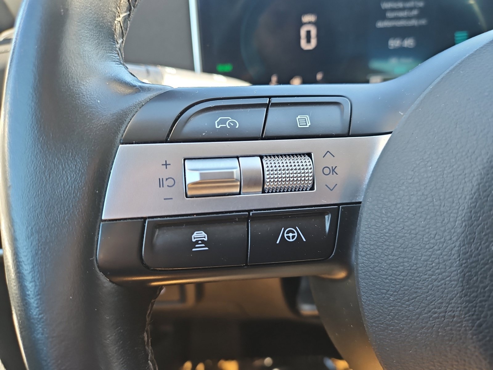 Used 2025 Hyundai Sonata SEL FWD image 24
