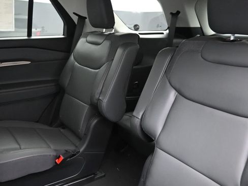 New 2026 Ford Explorer Active w/ Active Comfort Package AWD/4WD image 29