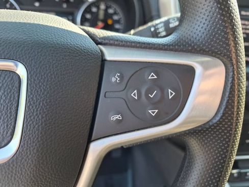 Used 2024 GMC Terrain SLE w/ Driver Convenience Package AWD/4WD image 20