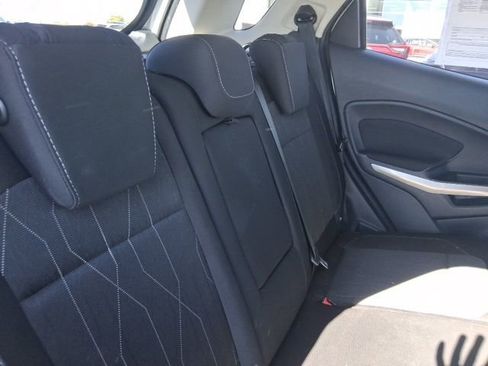 Used 2018 Ford EcoSport SE image 10
