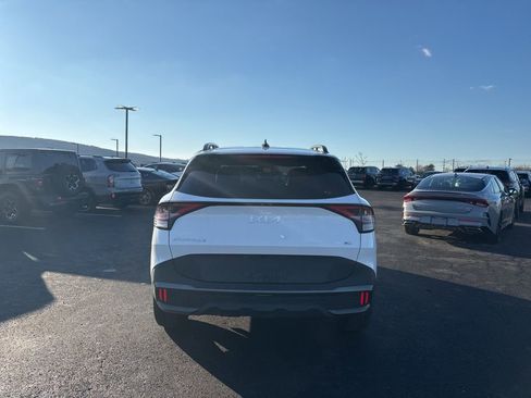 Certified 2023 Kia Sportage X-Line image 4