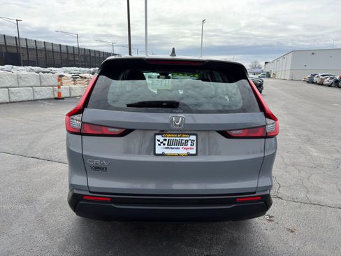 Used 2024 Honda CR-V LX image 5