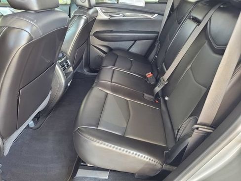 Used 2024 Cadillac XT5 Sportv w/ Technology Package AWD/4WD image 15